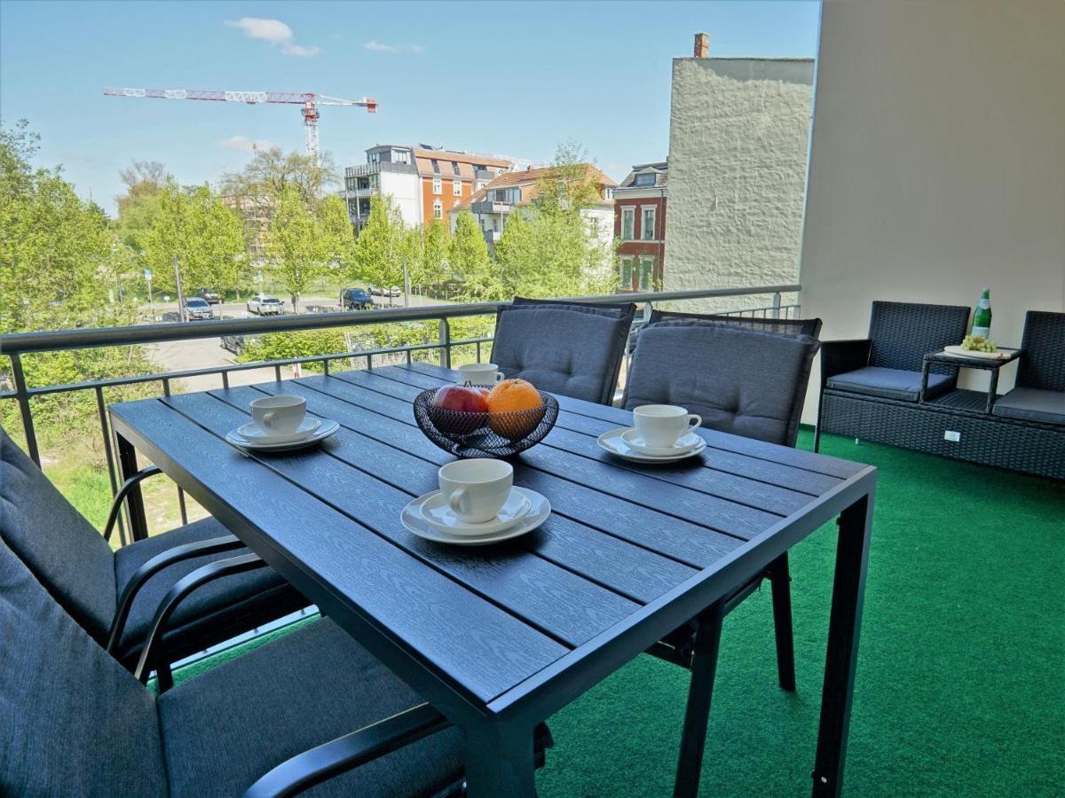 "Hogulu" Brandenburg, Balkon, Neustadt, Kueche, Wassernaehe - Parkplatz Inklusive Lägenhet Brandenburg  Exteriör bild