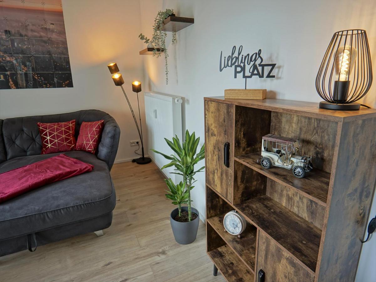"Hogulu" Brandenburg, Balkon, Neustadt, Kueche, Wassernaehe - Parkplatz Inklusive Lägenhet Brandenburg  Exteriör bild
