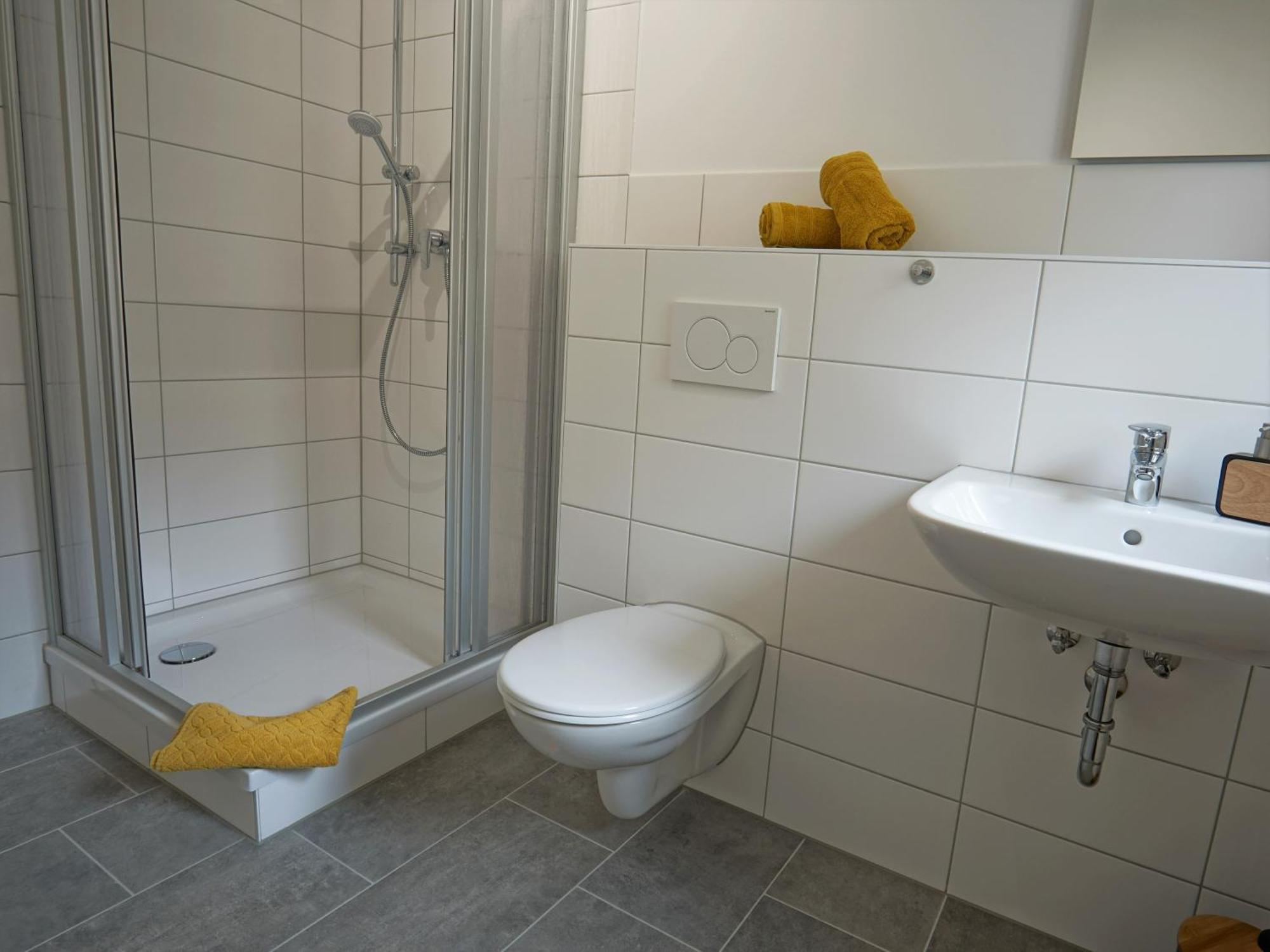 "Hogulu" Brandenburg, Balkon, Neustadt, Kueche, Wassernaehe - Parkplatz Inklusive Lägenhet Brandenburg  Rum bild