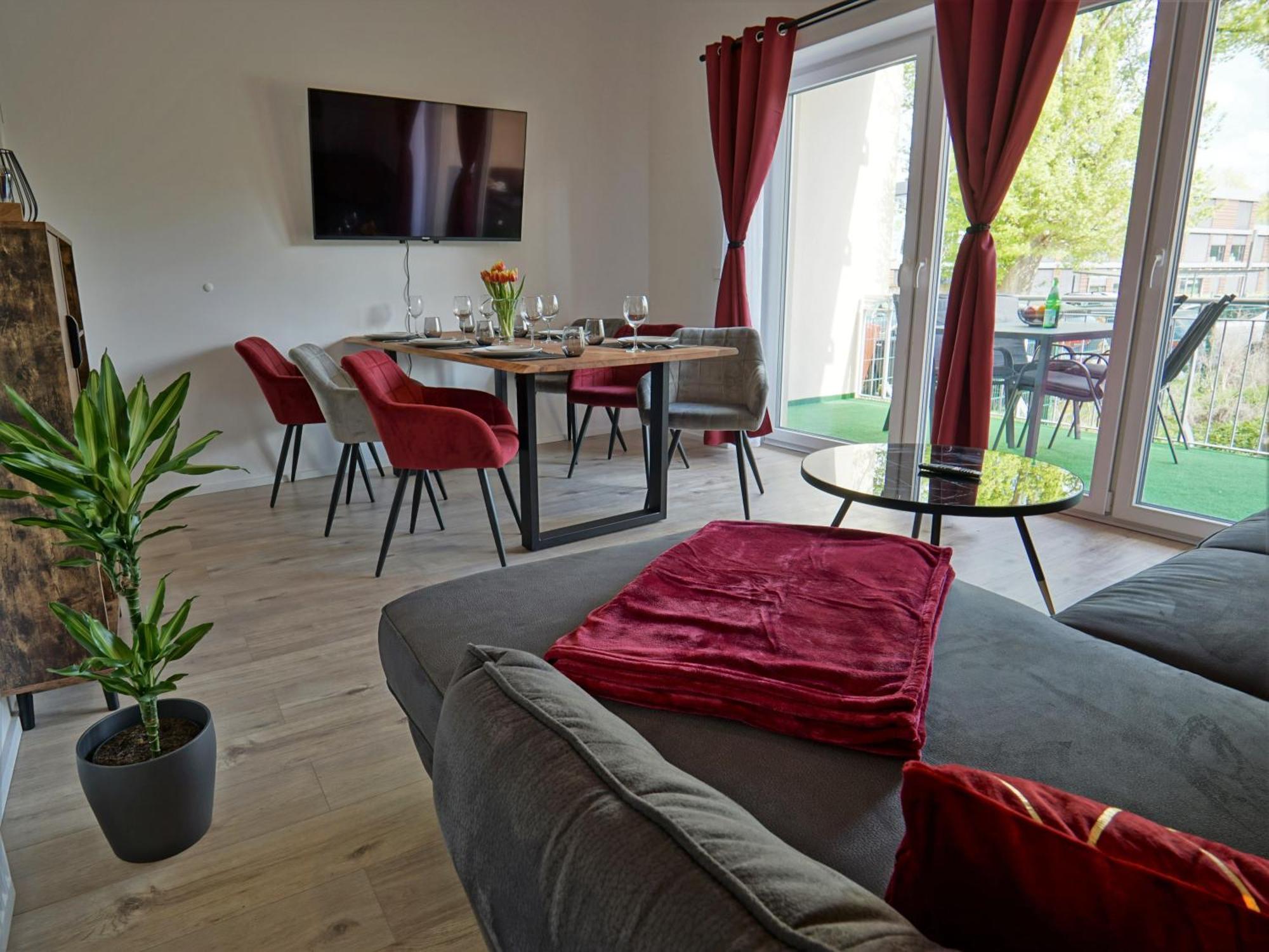 "Hogulu" Brandenburg, Balkon, Neustadt, Kueche, Wassernaehe - Parkplatz Inklusive Lägenhet Brandenburg  Rum bild